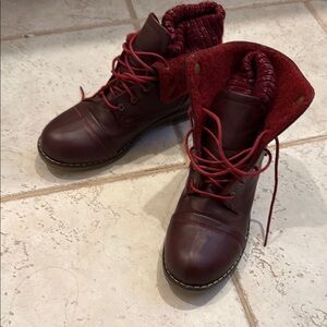 Nature Breeze Burgundy Ankle Boots